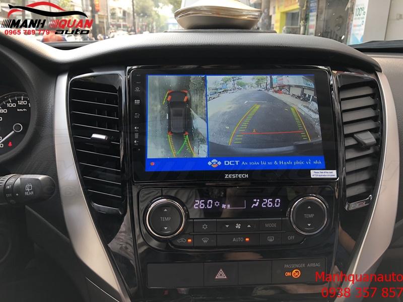Camera 360 giúp quan sát toàn cảnh xung quanh xe cùng với các vạch đánh lái giúp chủ xe lái xe an toàn hơn