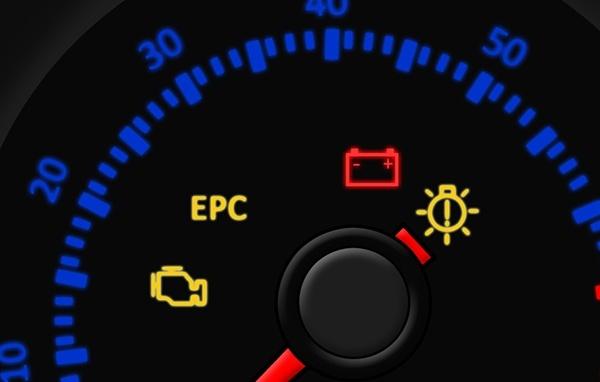 Đèn cách báo ắc quy sáng là dấu hiệu cần phải kiểm tra lại bình ô tô