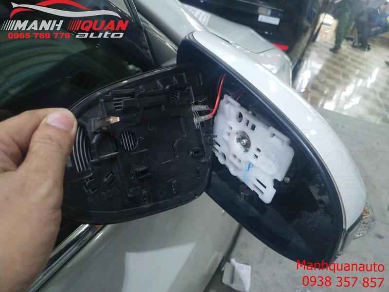 Độ sấy gương Ford Focus giá bao nhiêu?