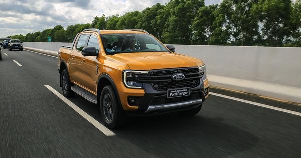 Quy trình và thời gian lắp đặt sấy gương Ford Ranger WILDTRAK