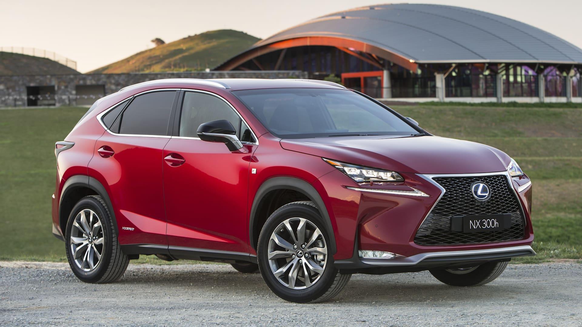 LEXUS NX300 2015