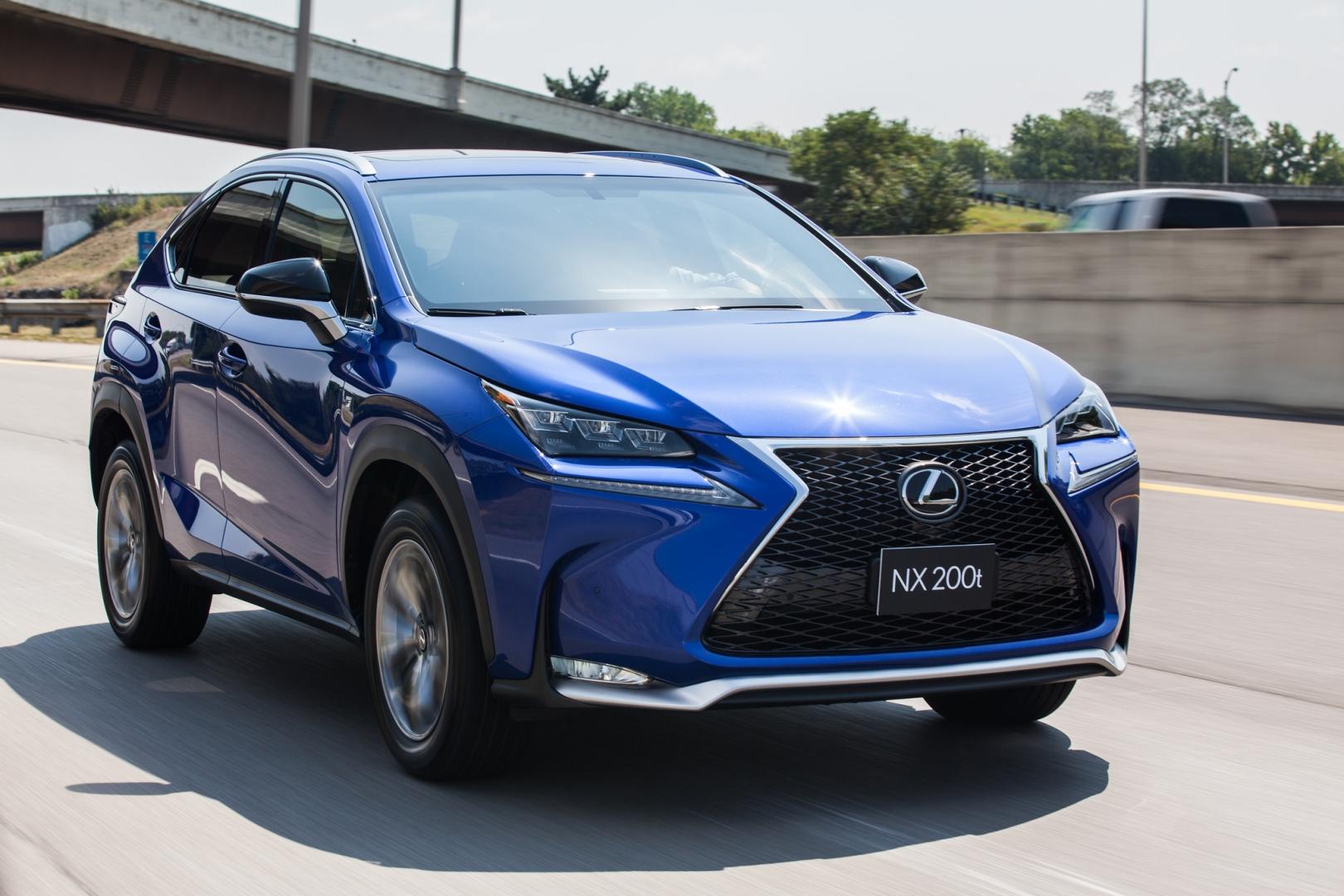 Xe LEXUS NX200T 2015 