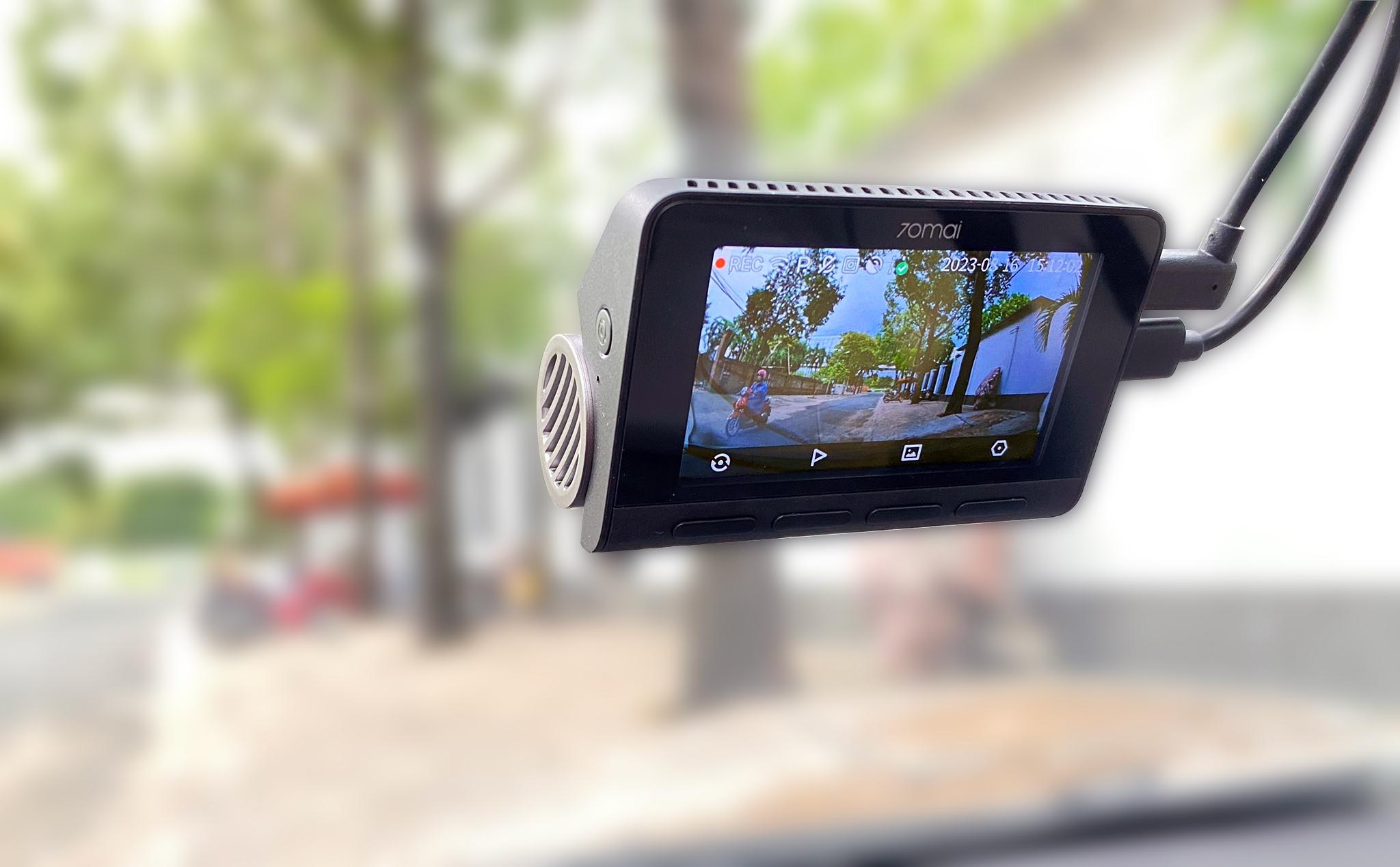 Lắp Camera hành trình 70mai A810 cho ô tô