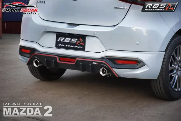 Độ body kit cho Mazda 2 Hatchback mẫu IDEO RBS