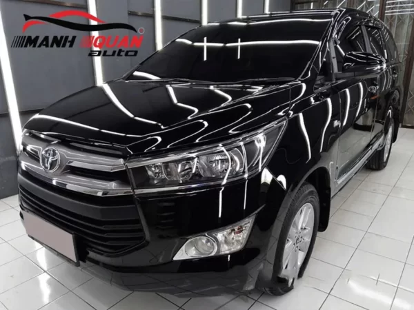 Phủ Ceramic Xe Toyota Innova Tại Tphcm