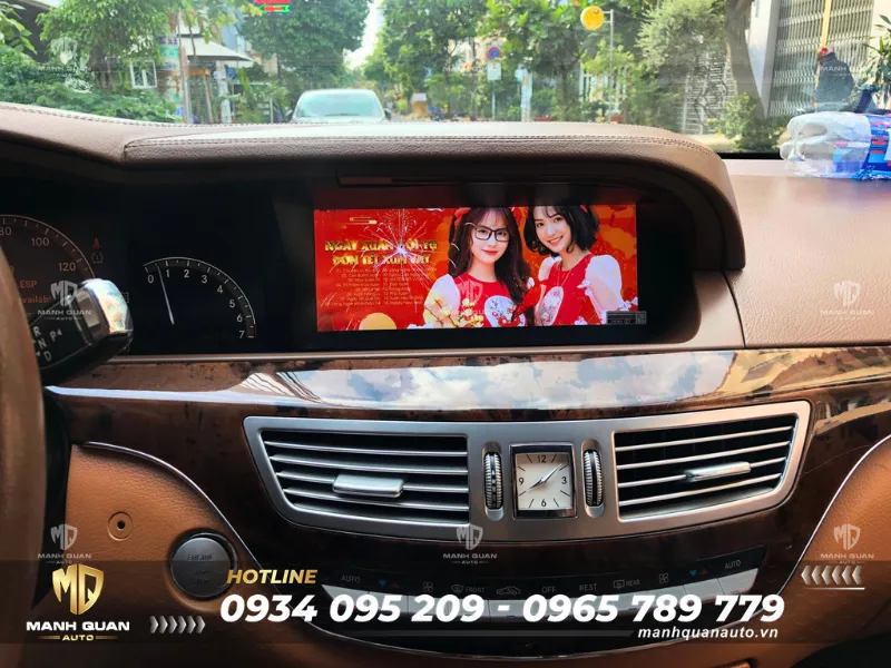 Màn hình android Fly cho Mercedes Benz S Class 2005-2013