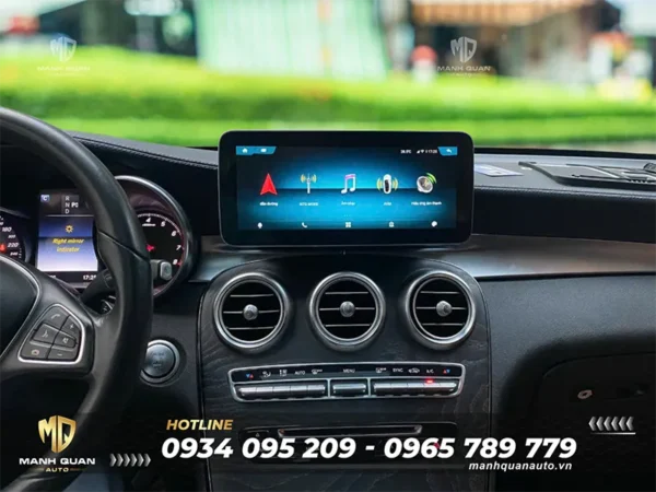 Màn hình liền camera Mercedes Benz GLC 2016-2020