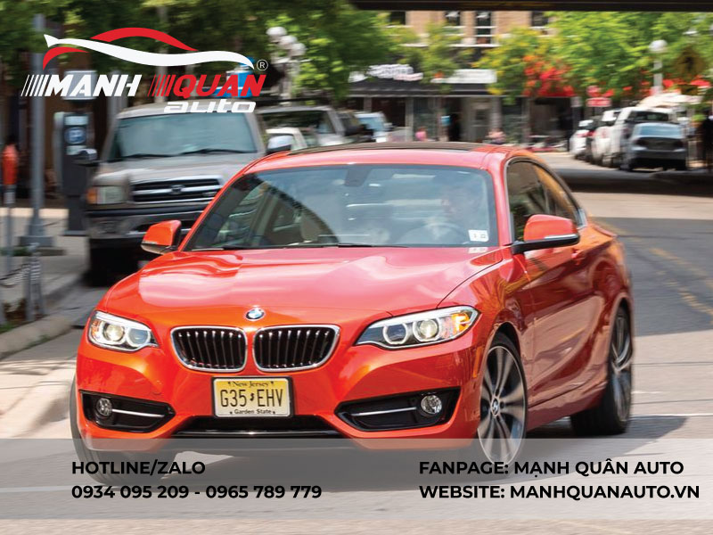 Nguyên nhân màn hình xe BMW 230i bị hư hỏng?