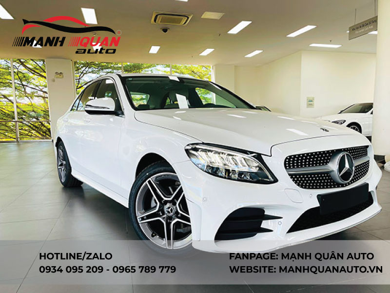 Nguyên nhân màn hình xe Mercedes C180 AMG bị hư hỏng?
