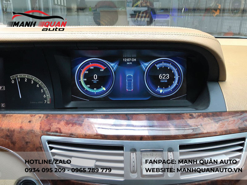 Nguyên nhân màn hình xe Mercedes S400 bị hư hỏng?
