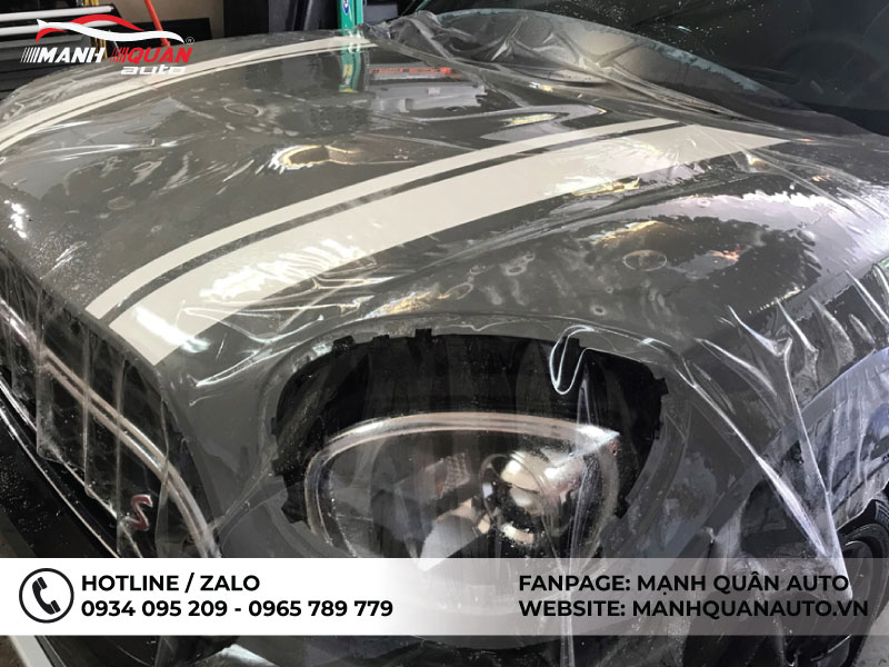 Dán PPF cho Mini Cooper giúp bảo vệ xe mà không ảnh hưởng đến zin xe.