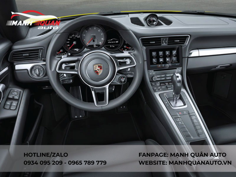 Sau khi sửa chữa màn hình cho xe Porsche 911 Carrera 4 Cabriolet có được bảo hành không?
