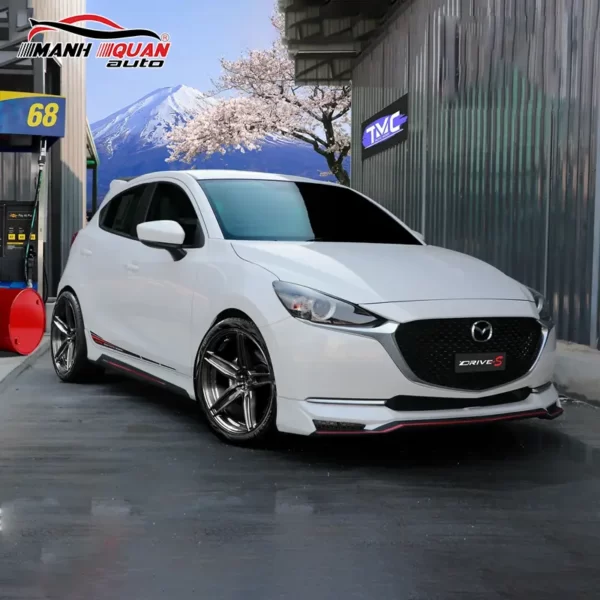 Body Kit Mazda 2 Hatchback 2020 Mẫu Drive-S