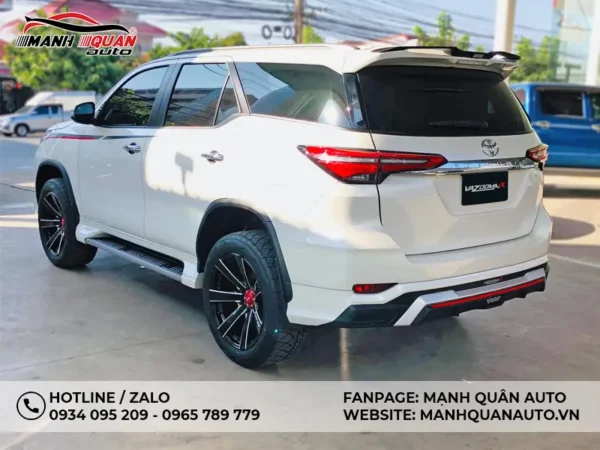 Body Kit Toyota Fortuner 2020 Mẫu Vazooma-X