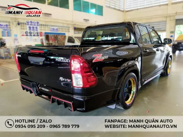 Body Kit Toyota Hilux 2020 Mẫu Vazooma-X