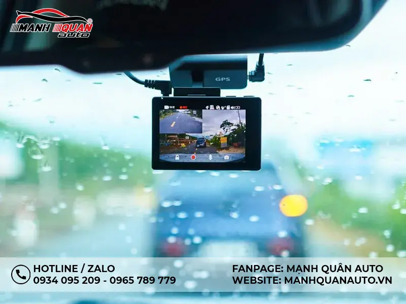 Nhờ tính năng ghi hình mà camera hành trình ô tô có thể cung cấp bằng chứng khi xảy ra tai nạn giao thông.