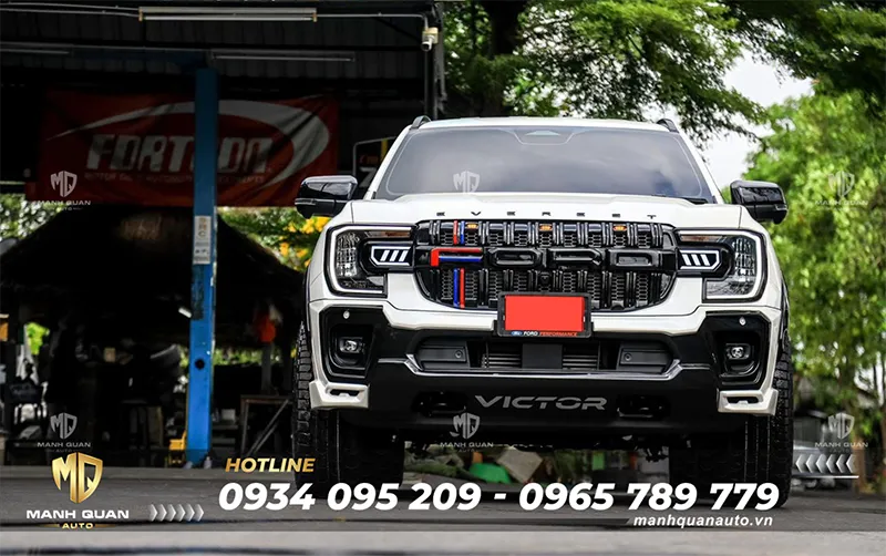Độ bodykit Victor V2 cho Ford Everest 2022-2025