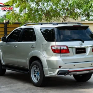 Body kit Toyota Fortuner 2005-2012 Mẫu Amotriz