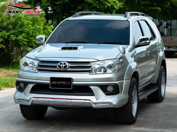 Body kit Toyota Fortuner 2005-2012 Mẫu Amotriz