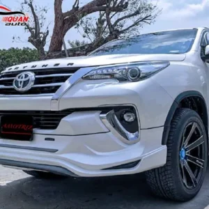 Body kit Toyota Fortuner 2016 Mẫu Amotriz