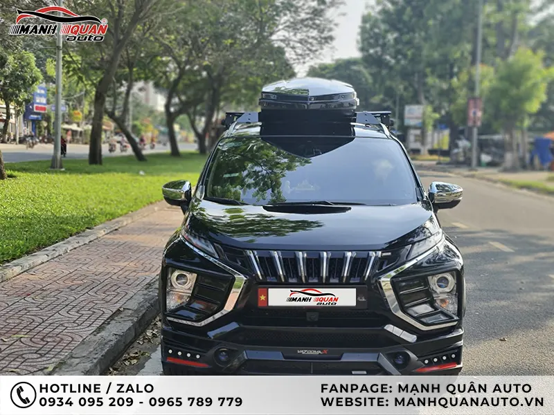 Cốp nóc phi thuyền Mitsubishi Xpander