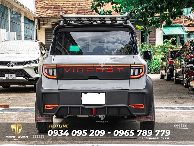 Độ đèn hậu Vinfast VF3