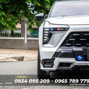 Body kit Mitsubishi Xforce mẫu Carline