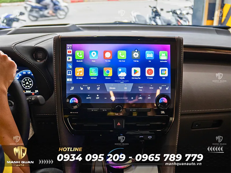 Android box Vietmap BS10 biến màn zin thành màn hình android