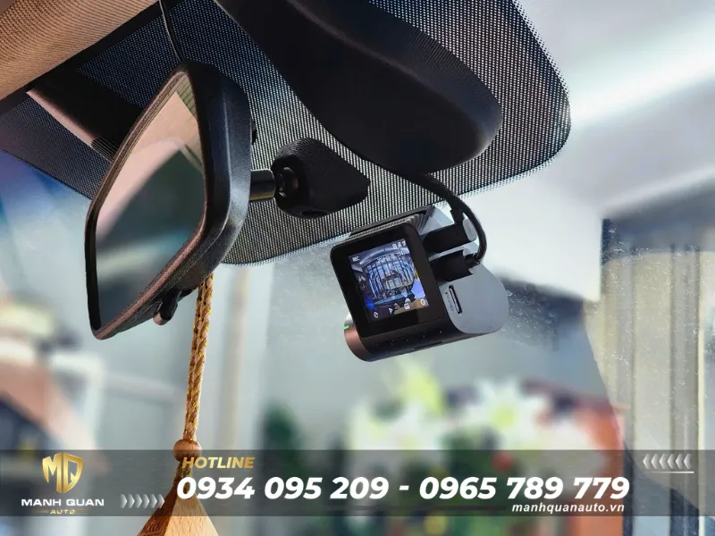 Camera hành trình Vinfast Limo Green