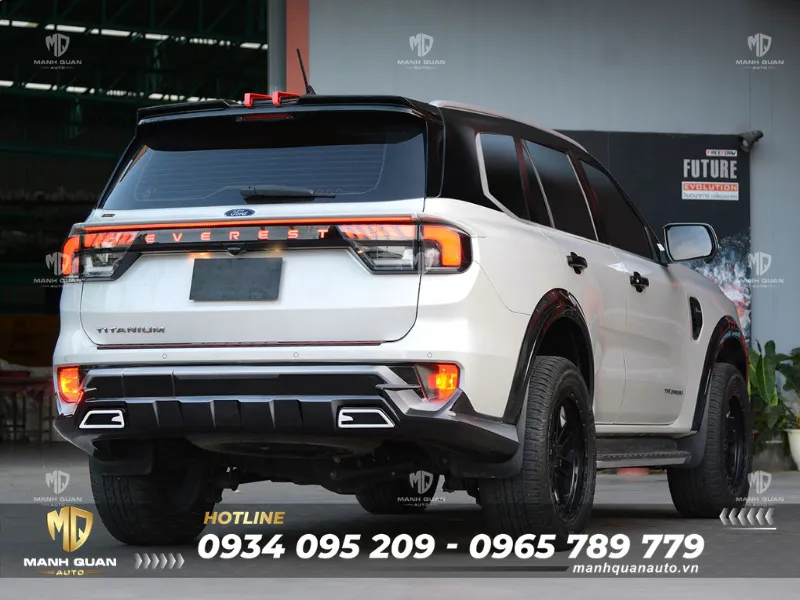 Body kit Ford Everest 2022-2025 mẫu Throne