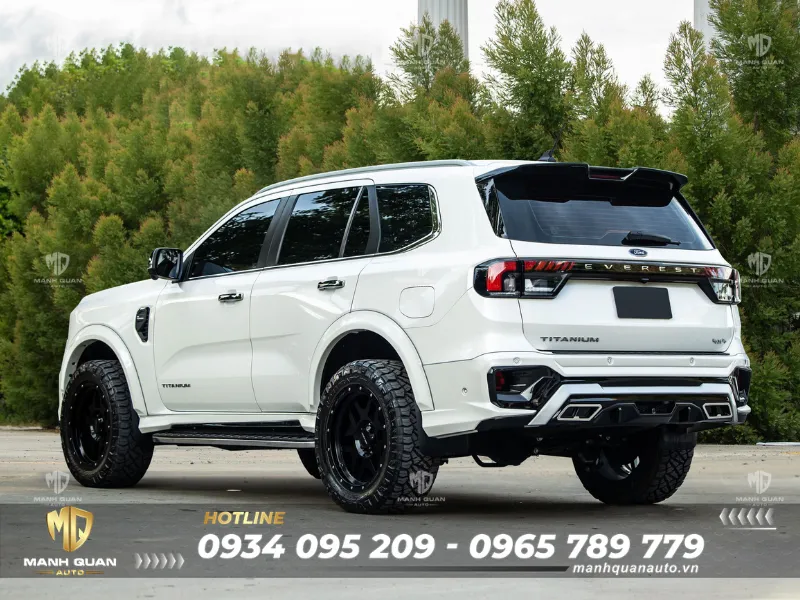 Body kit Ford Everest 2022-2025 mẫu Vazooma