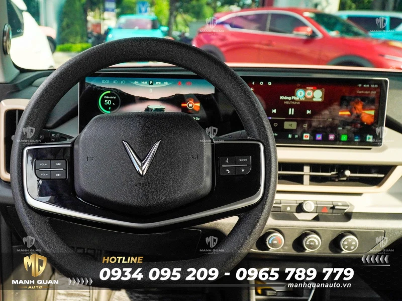 Màn hình android Gotech GT-VF3 nguyên khối cho Vinfast VF3