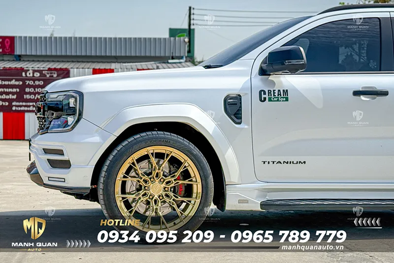 Body kit Everest 2023-2025 mẫu Victor V5