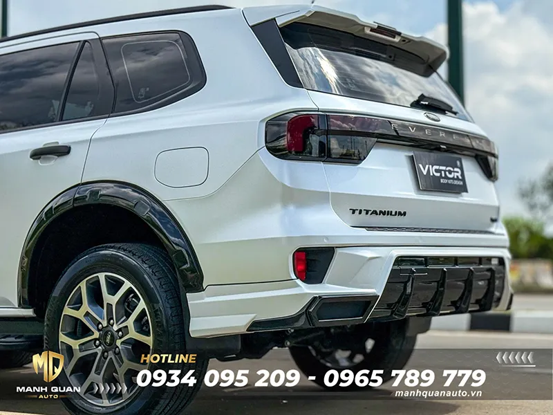Ford Everest bodykit Victor V4