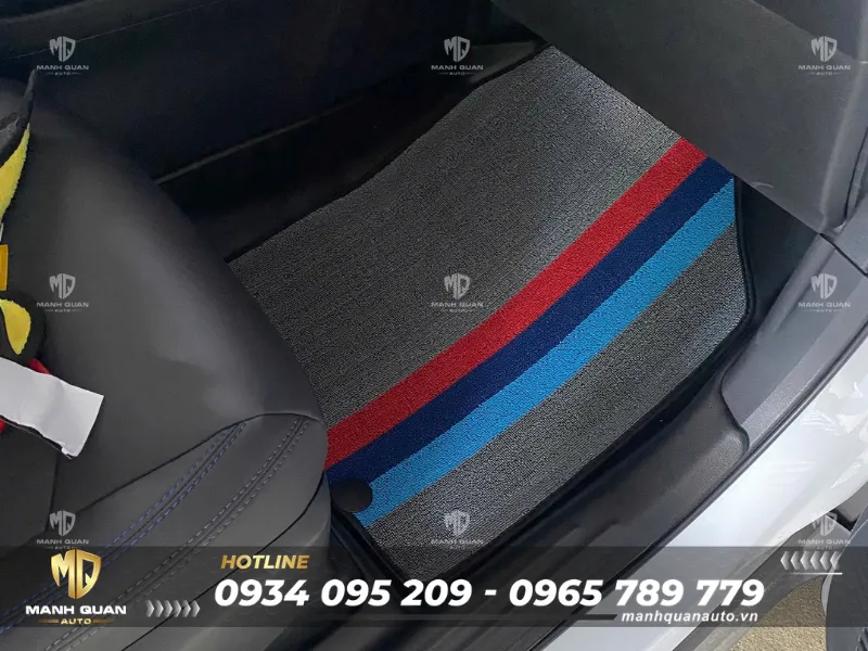 Thảm lót sàn Yaris Cross