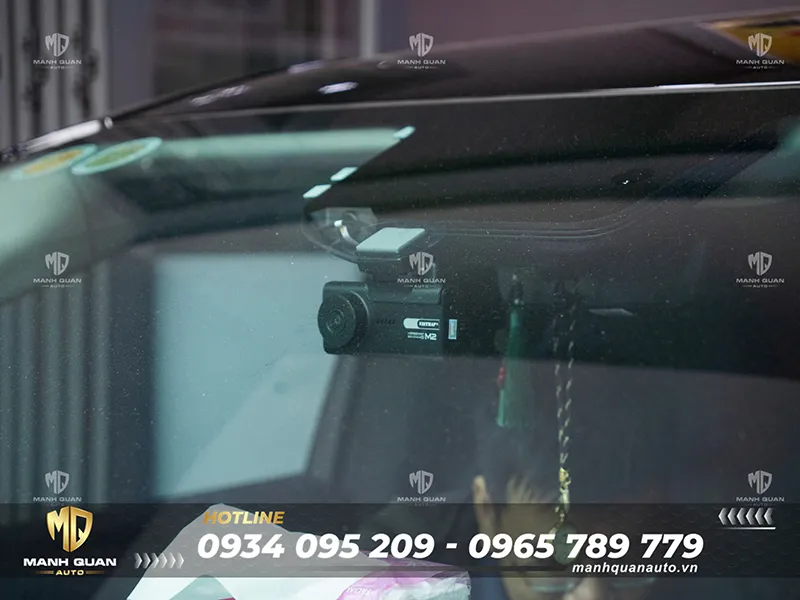 Tổng Hợp Phụ Kiện BYD M9 Độ Đẹp, Cần Thiết Camera hành trình cho BYD M9