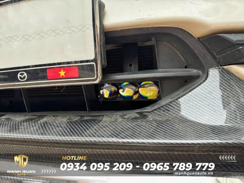 Đèn Trợ Sáng Titan M30 Ultra V2 Đèn trợ sáng Titan M30 Ultra V2