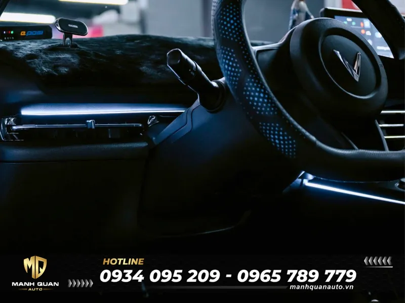 Top 10+ Phụ Kiện VinFast Limo Green Cần Thiết Nên Trang Bị LED nội thất Limo Green