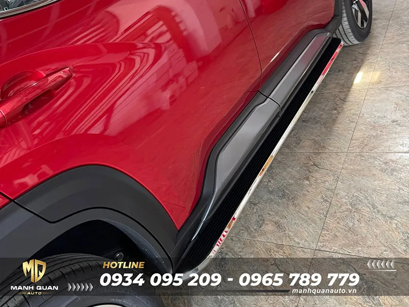 Bệ bước chân Mitsubishi DST Destinator