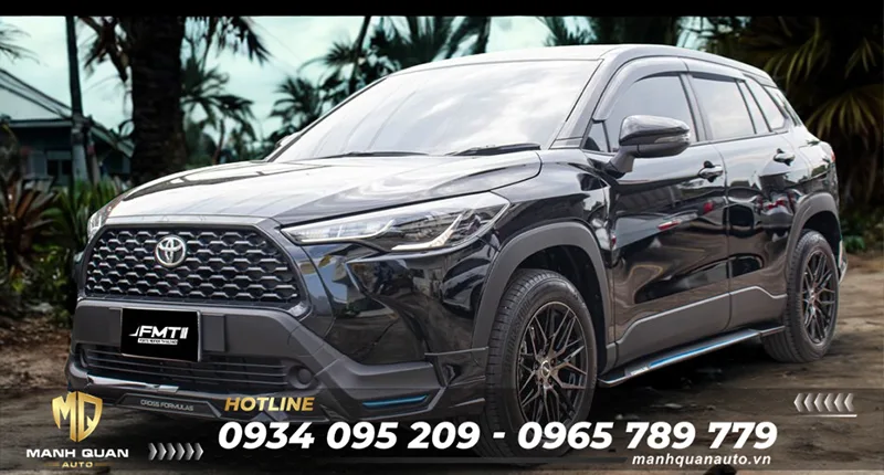 Body kit Toyota Corolla Cross 2023 Mẫu FMT