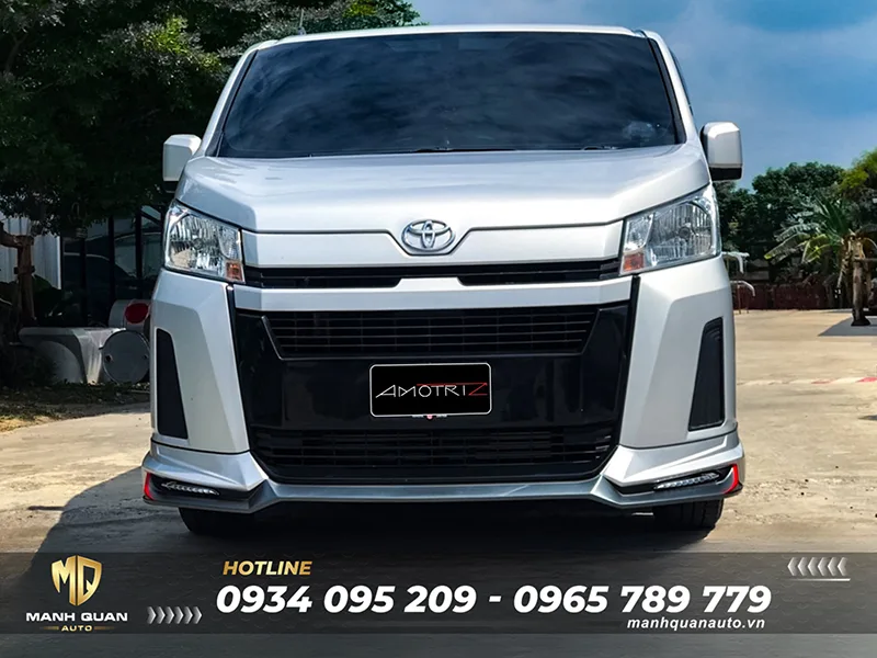 Body kit Toyota Hiace 2019 Mẫu Amotriz V2