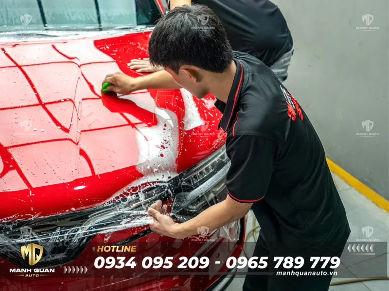 Dán PPF cho Vinfast VF8