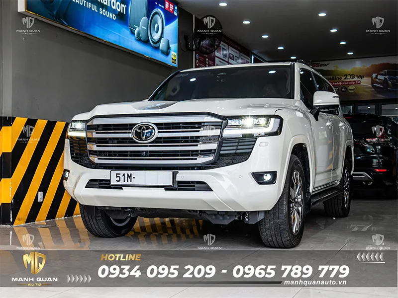 Dán PPF Cho Toyota Land Cruiser LC300 Dán PPF cho Land Cruiser LC300