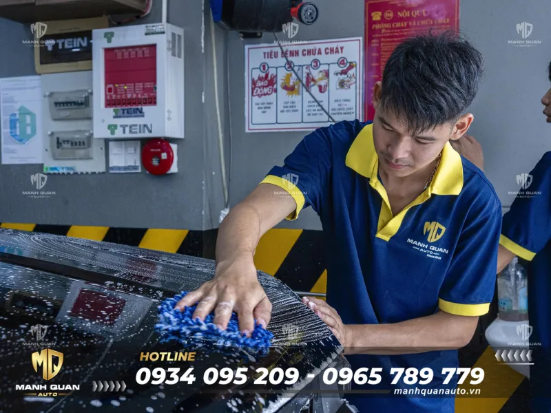 Dán PPF Cho Ford Everest Dán PPF cho Ford Everest