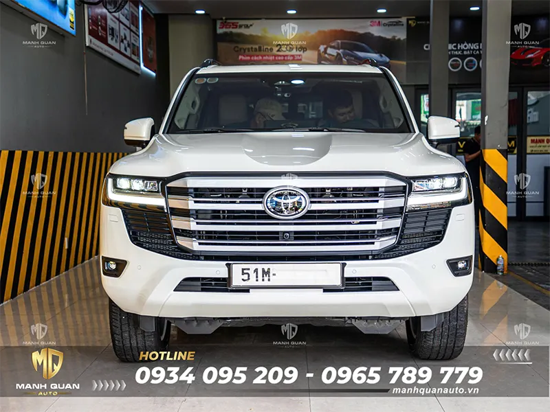Dán PPF Cho Toyota Land Cruiser LC300 Dán PPF cho Land Cruiser LC300