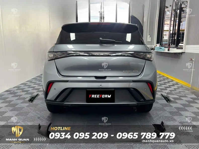 BodyKit BYD Dolphin 2024 mẫu One Fit Ốp cản sau đuôi xe dày dặn, chắc chắn