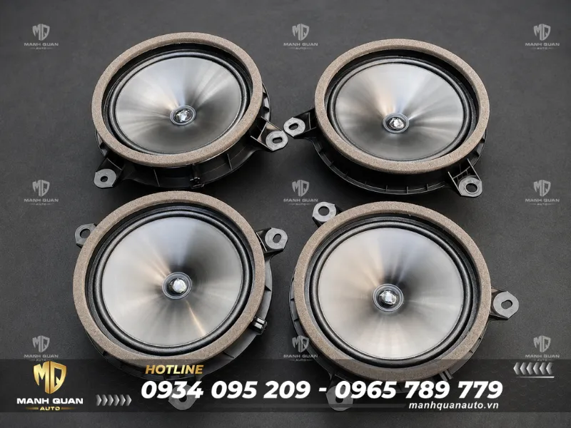 Sửa Loa Toyota Cross - Khắc Phục Loa Rè, Âm Thanh Yếu Sửa loa Toyota Cross tại TPHCM