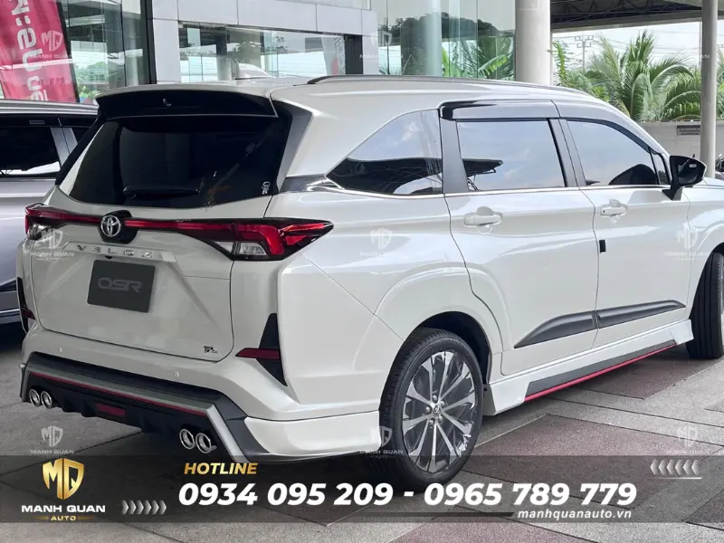 Bodykit Totyota Veloz 2022- 2025 Mẫu SR-Limited Ốp cản sau giúp phần đuôi xe trông dày dặn, đầy đặn và hoàn thiện kết cấu đầm chắc cho chiếc xe gia đình