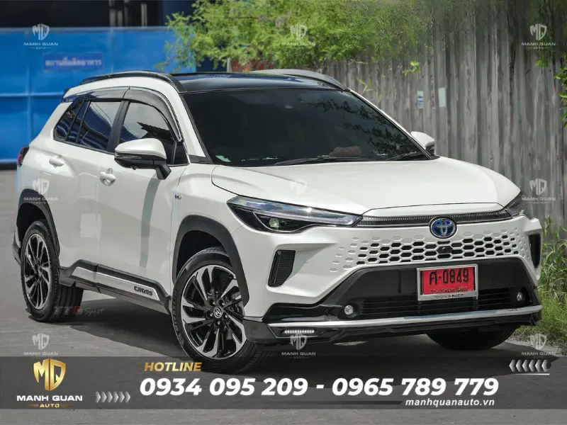 Bodykit Toyota Corolla Cross 2024 mẫu TTS Sport Bodykit Toyota Corolla Cross 2024 mẫu TTS Sport