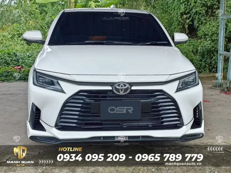 Bodykit Toyota Vios 2022 Mẫu SR-Limited Ốp cản trước giúp xe hạ thấp trọng tâm thị giác, mang đến diện mạo mới vững chãi, khoẻ khoắn